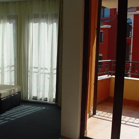 марина кейп комплекс 4*