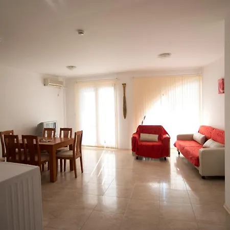 Marina Cape Vacation Complex 4* Ράβντα