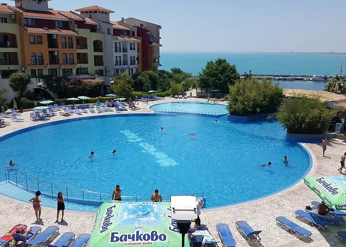 Apart-hotel Marina Cape Vacation Complex