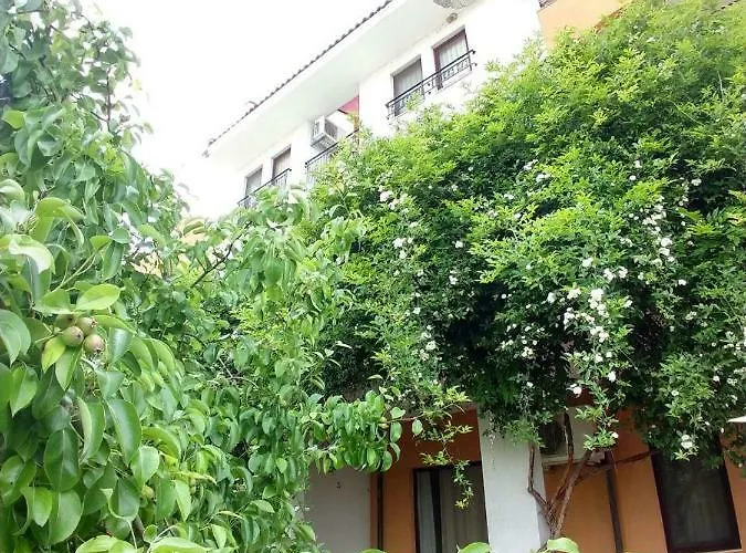 Marina Cape Vacation Complex Aparthotel 4*